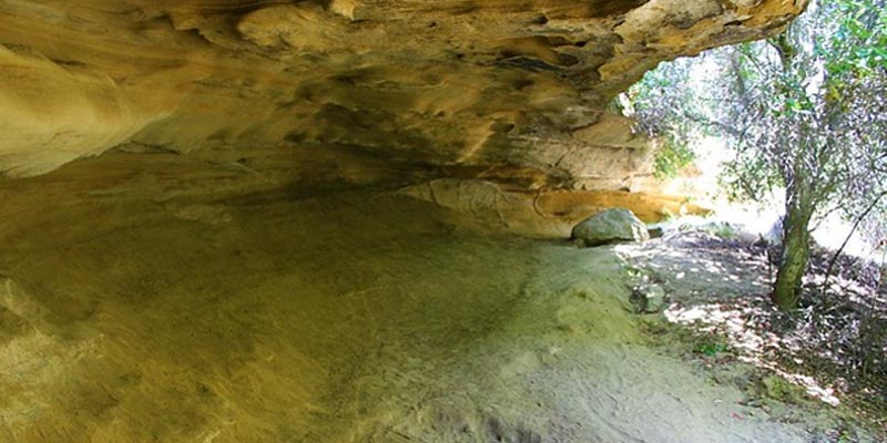 Dripping Cave Trail, California